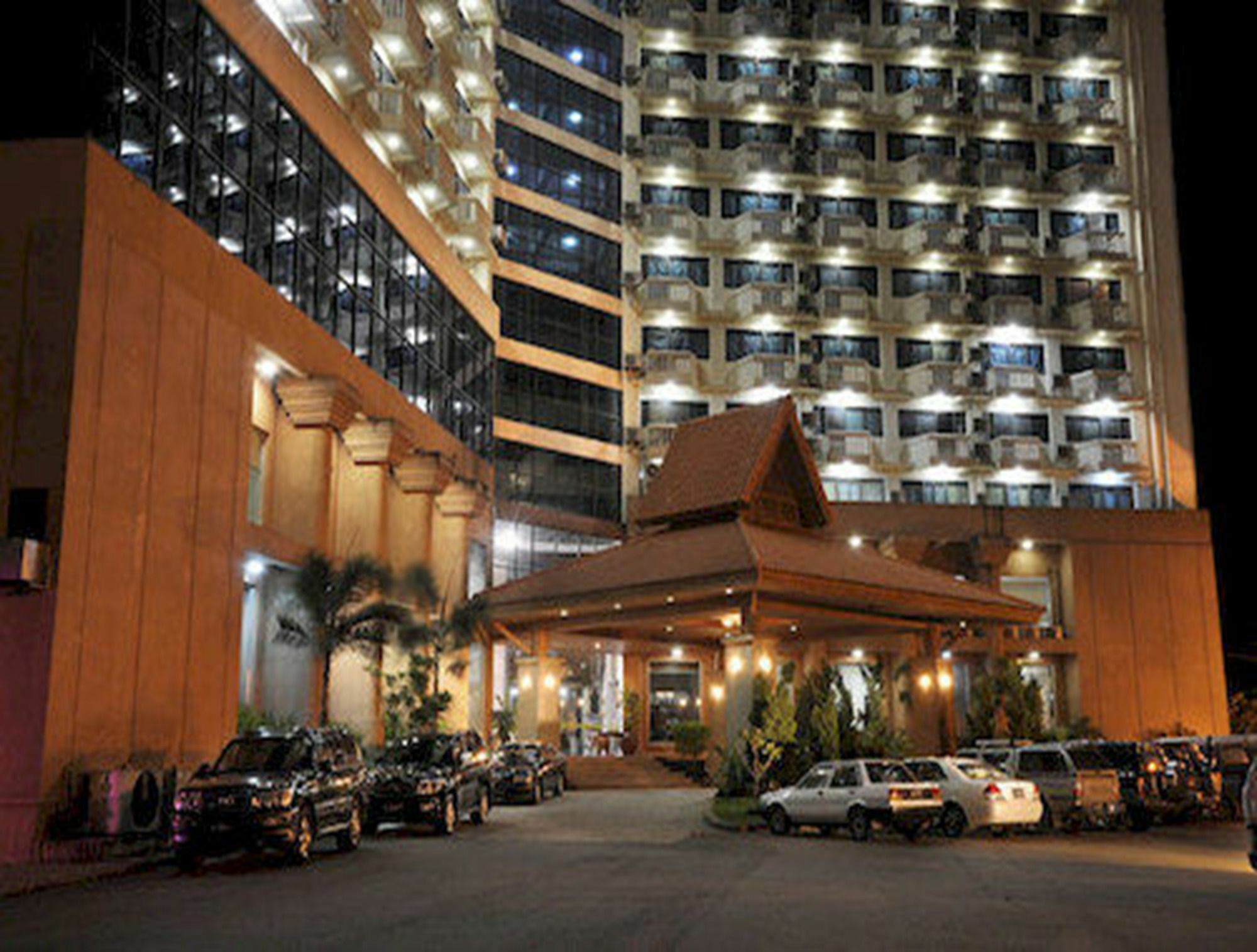 Hotel Yangon Exterior photo