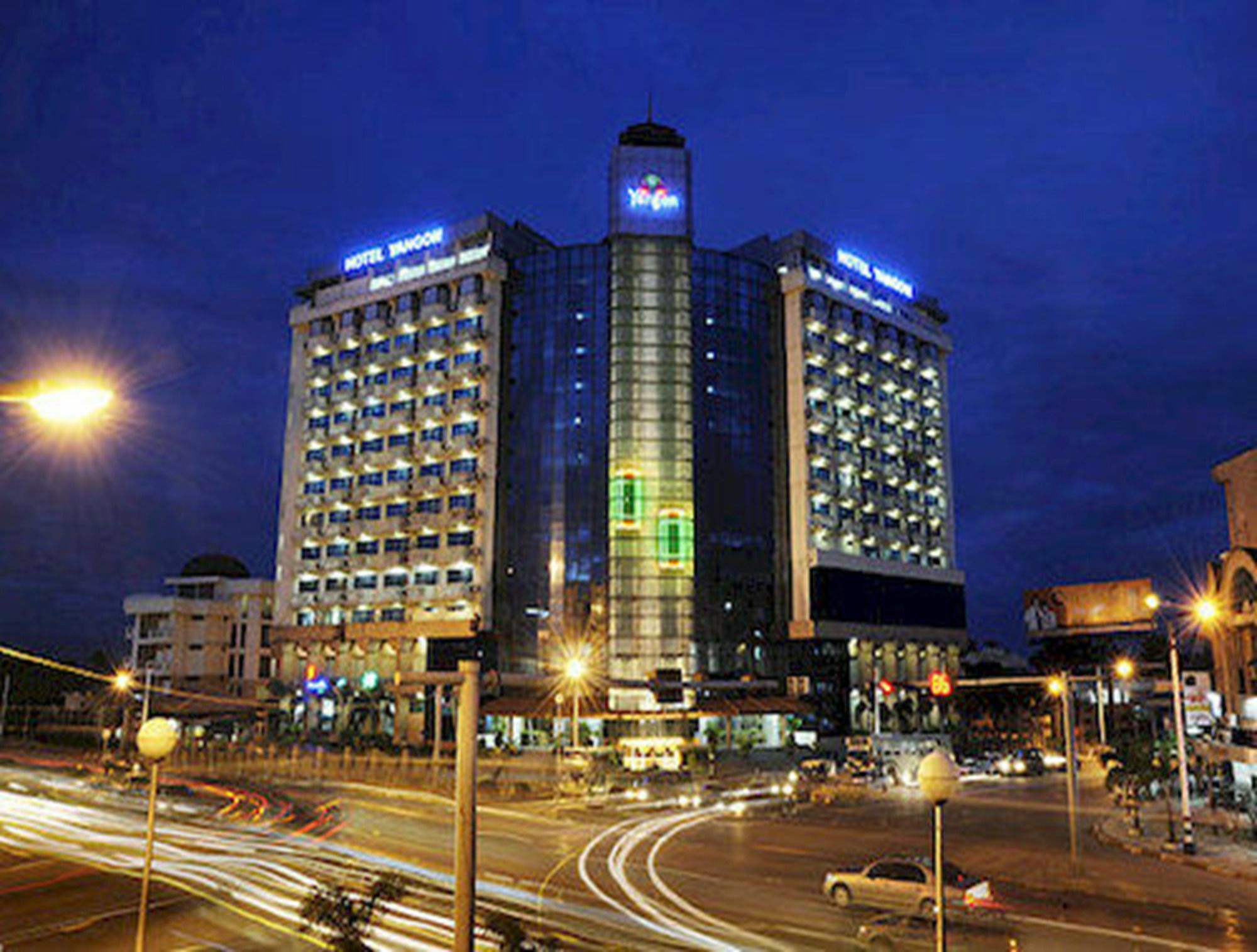 Hotel Yangon Exterior photo